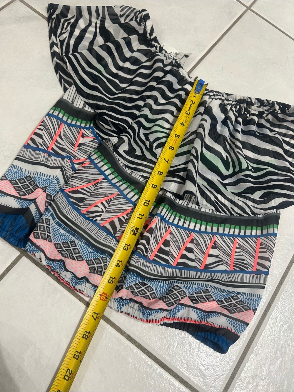 Express Multicolor Zebra Pattern Blouse - Picture 6 of 8